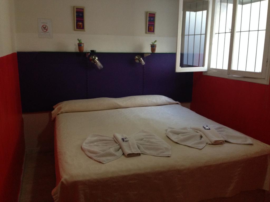 La Posada Del Parque Salta Phòng bức ảnh